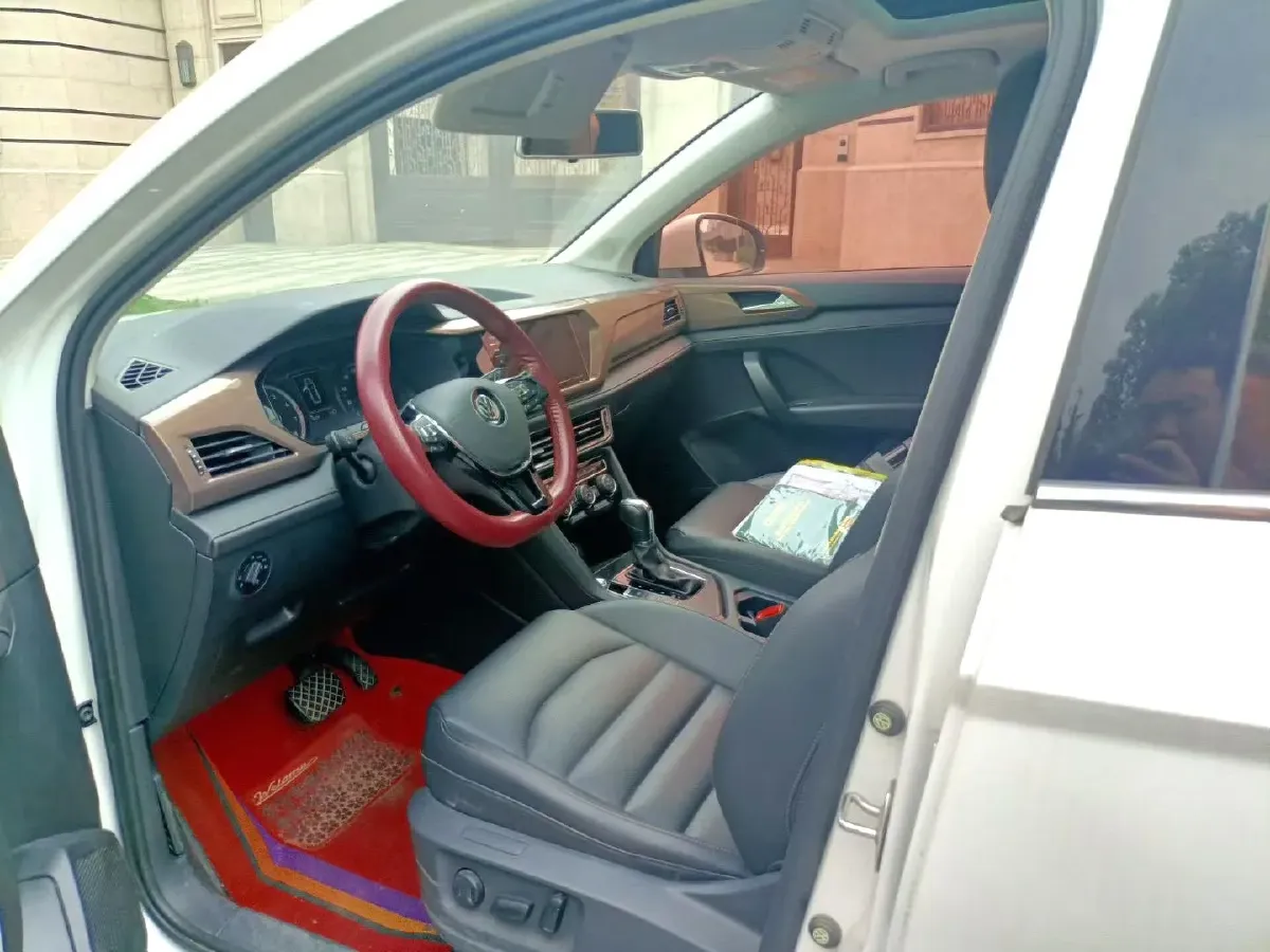 2020 Volkswagen Tharu 1.4T 150HP L4 7DCT,autocango,china used car exporter,china ev exporter,chinese used car exporter,chinese used ev exporter
