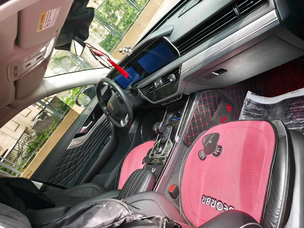 2019 HongQi HS5 2.0T 224HP L4 6AT,autocango,china used car exporter,china ev exporter,chinese used car exporter,chinese used ev exporter