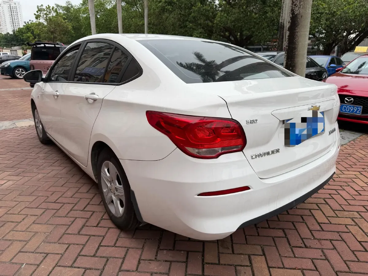 2019 Chevrolet Cavalier 1.5L 113HP L4 6AT,autocango,china used car exporter,china ev exporter,chinese used car exporter,chinese used ev exporter