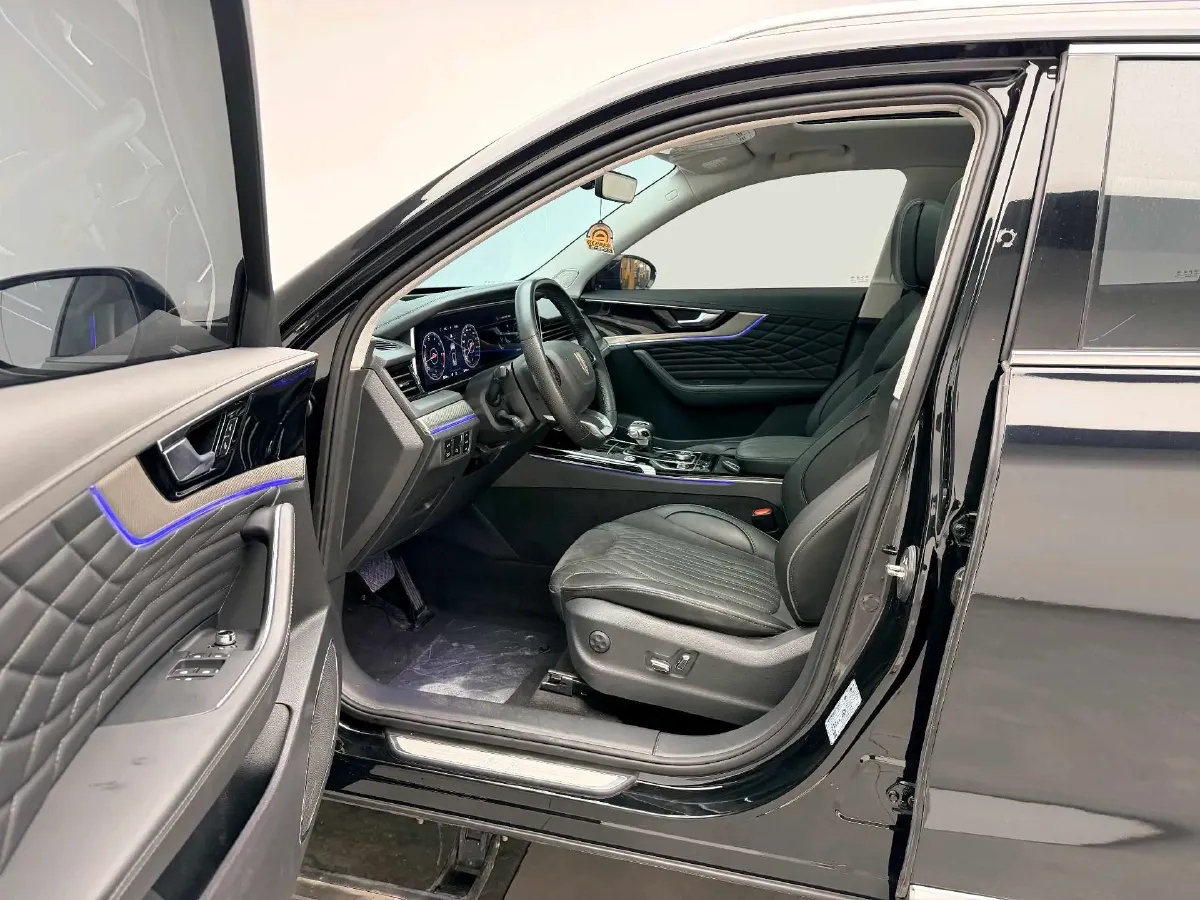 2022 HongQi HS5 2.0T 224HP L4 6AT,autocango,china used car exporter,china ev exporter,chinese used car exporter,chinese used ev exporter