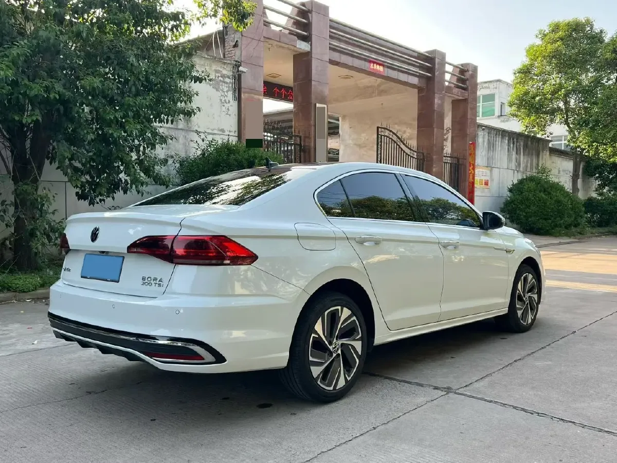2023 Volkswagen Bora 1.2T 116HP L4 7DCT,autocango,china used car exporter,china ev exporter,chinese used car exporter,chinese used ev exporter
