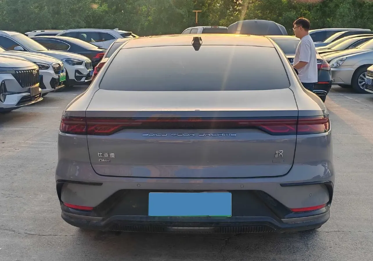 2025 BYD Han 1.5T 156HP L4 E-CVT PHEV,autocango,china used car exporter,china ev exporter,chinese used car exporter,chinese used ev exporter