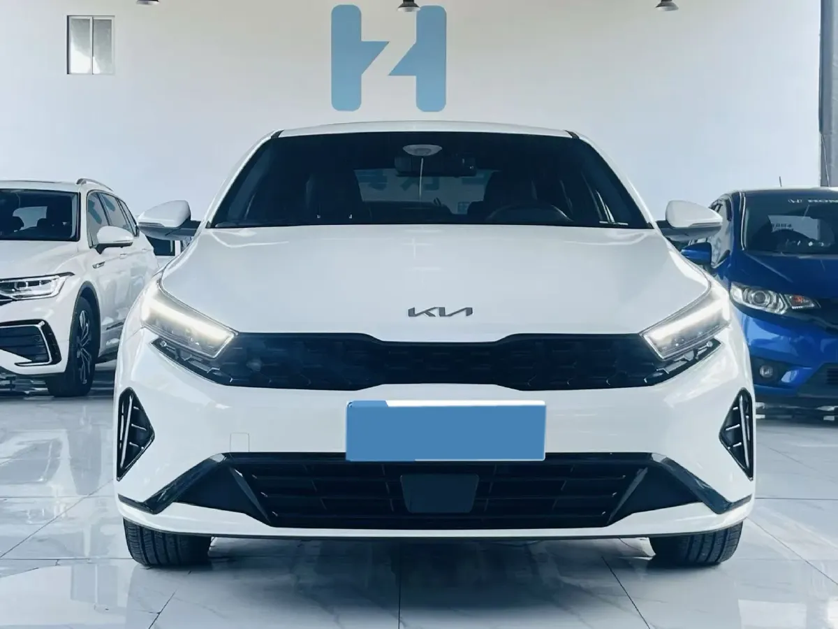 2023 Kia K3 1.5L 115HP L4 CVT,autocango,china used car exporter,china ev exporter,chinese used car exporter,chinese used ev exporter
