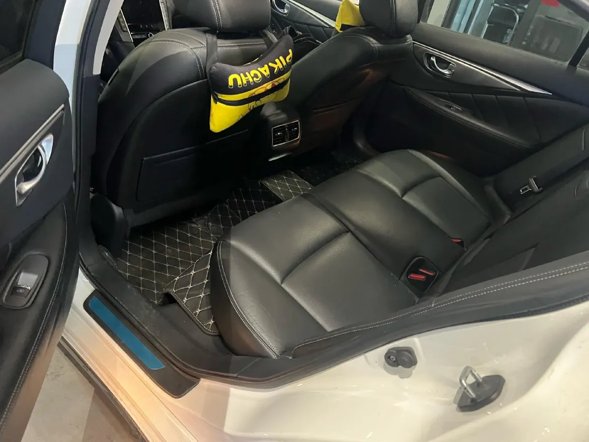 2016 Infiniti Q50L 2.0T 211HP L4 7AT,autocango,china used car exporter,china ev exporter,chinese used car exporter,chinese used ev exporter