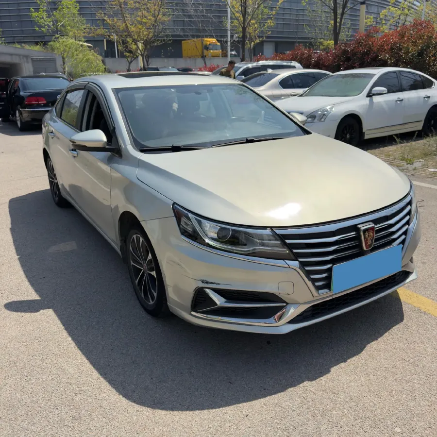 2019 Roewe i6 1.5T 169HP L4 AMT PHEV 9.1KWH,autocango,china used car exporter,china ev exporter,chinese used car exporter,chinese used ev exporter