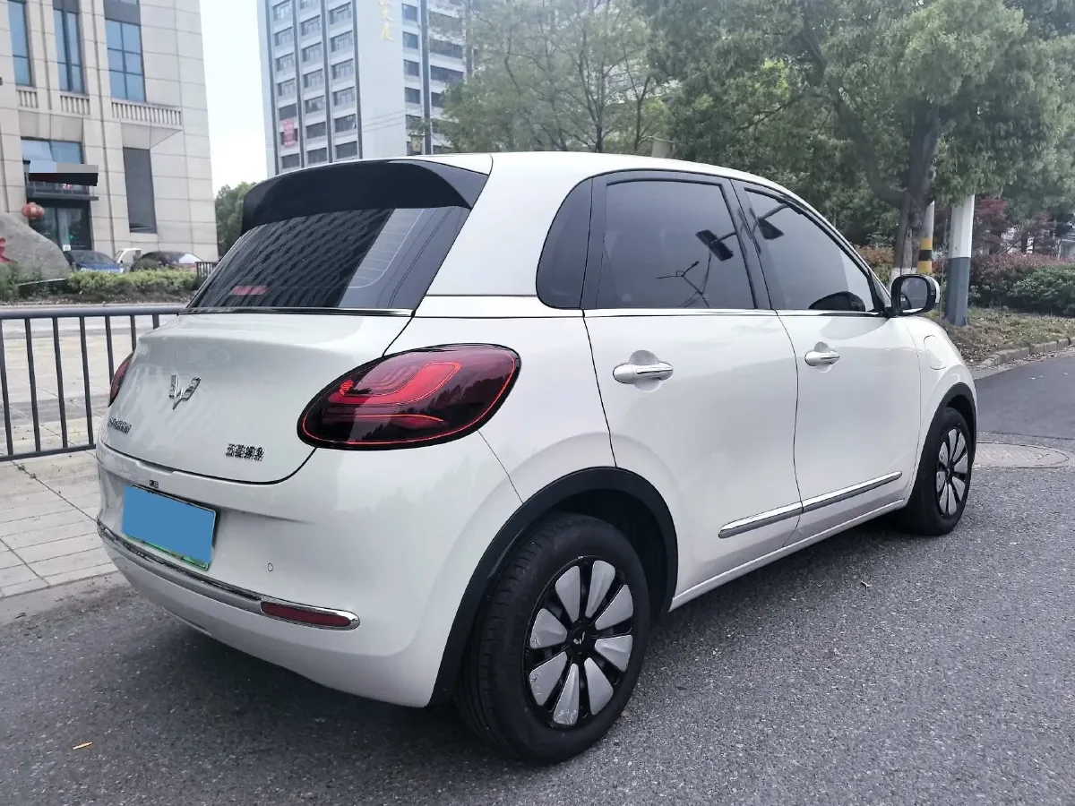 2024 WuLing BinGuo BEV 31.9KWH,autocango,china used car exporter,china ev exporter,chinese used car exporter,chinese used ev exporter