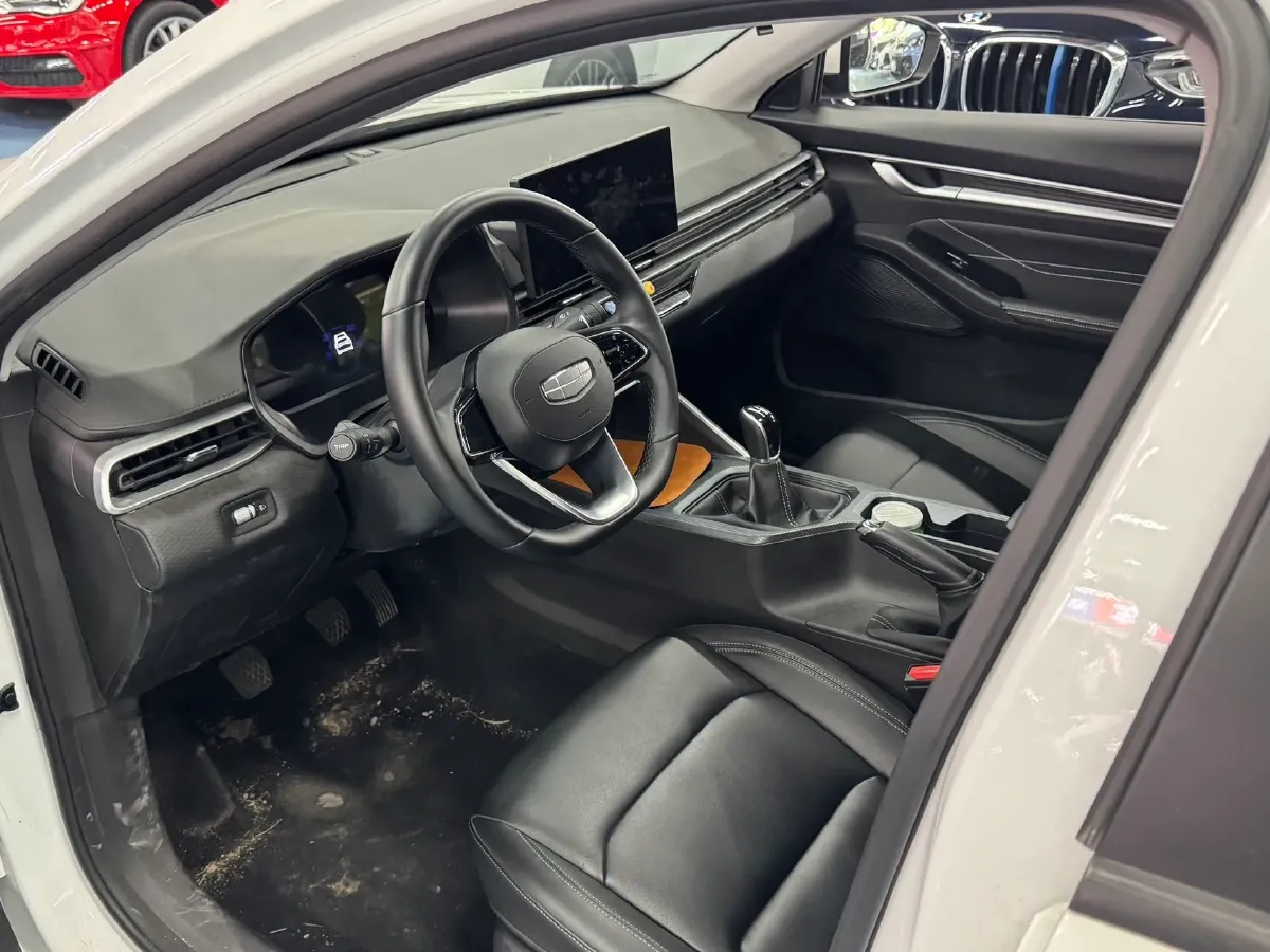 2025 Geely Emgrand 1.5L 127HP L4 5MT,autocango,china used car exporter,china ev exporter,chinese used car exporter,chinese used ev exporter