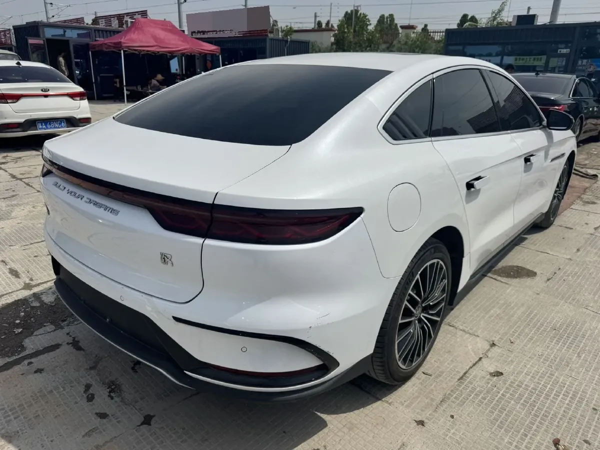 2022 Volkswagen Tiguan L 2.0T 186HP L4 7DCT,autocango,china used car exporter,china ev exporter,chinese used car exporter,chinese used ev exporter