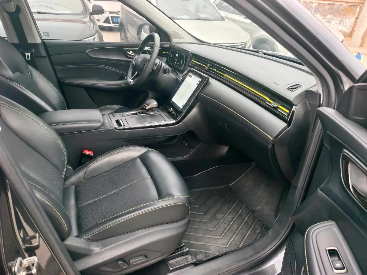 2022 Roewe RX5 eMAX 1.5T 169HP L4 AMT PHEV 16.6KWH,autocango,china used car exporter,china ev exporter,chinese used car exporter,chinese used ev exporter