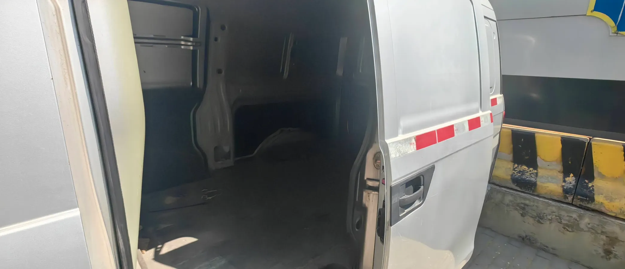 2020 BaoJun RC-5 1.5L 99HP L4 CVT,autocango,china used car exporter,china ev exporter,chinese used car exporter,chinese used ev exporter