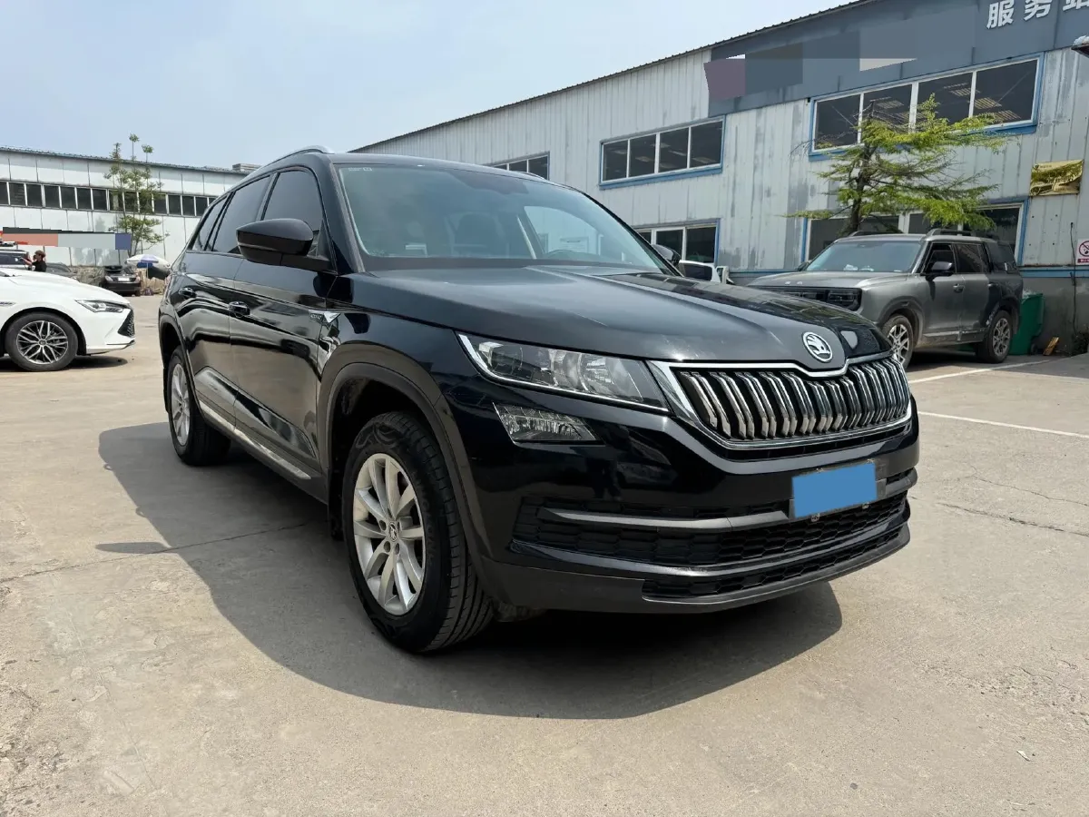 2017 Skoda Kodiak 1.8T 180HP L4 7DCT,autocango,china used car exporter,china ev exporter,chinese used car exporter,chinese used ev exporter