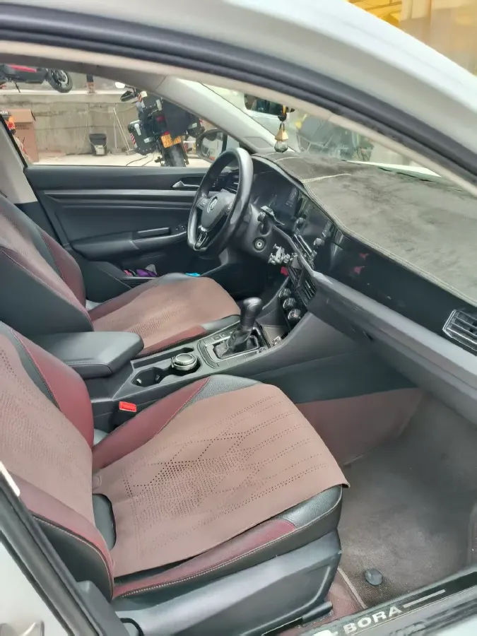 2020 Volkswagen Bora 1.5L 113HP L4 6AT,autocango,china used car exporter,china ev exporter,chinese used car exporter,chinese used ev exporter