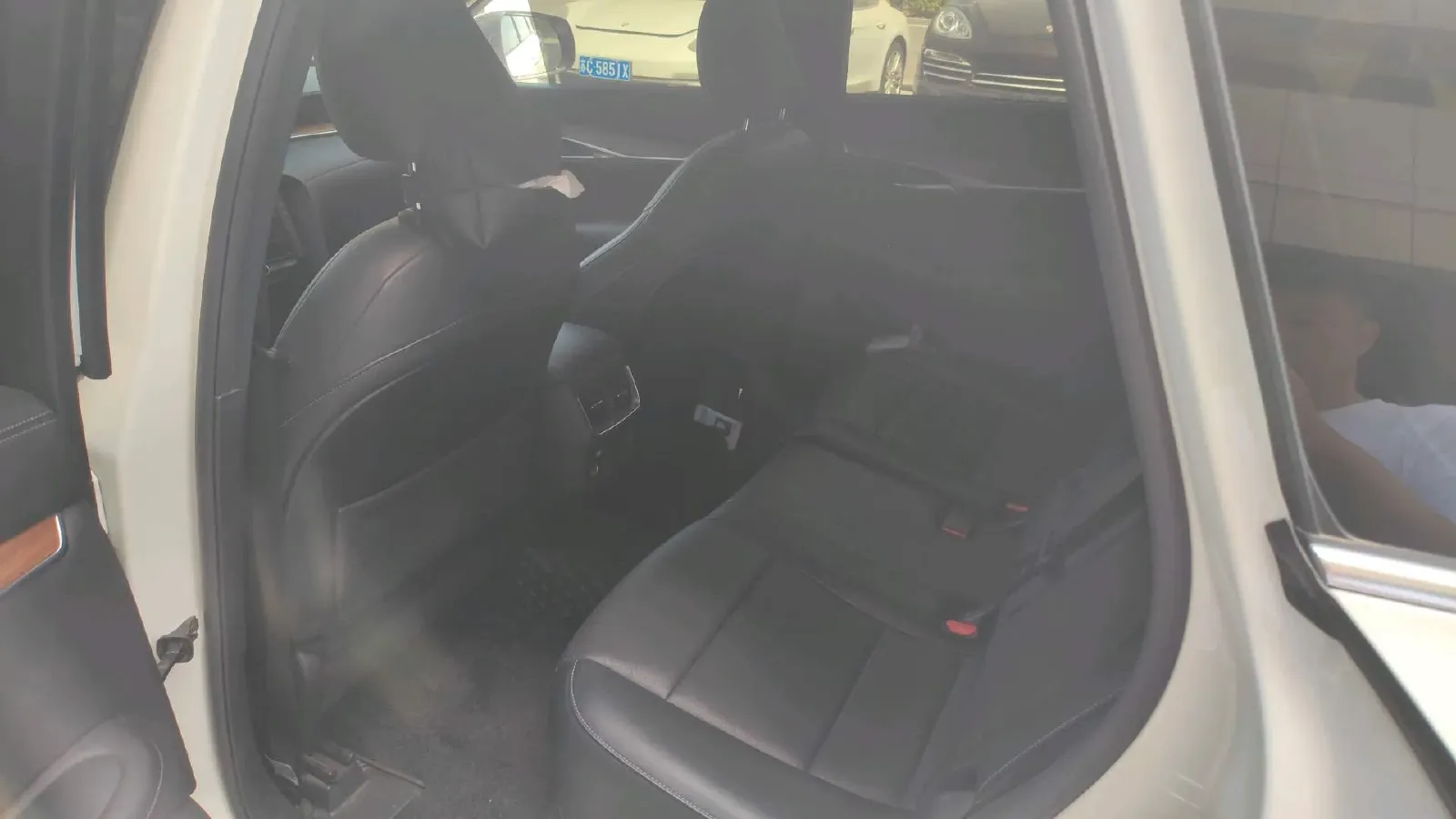 2022 Infiniti QX50 2.0T 245HP L4 CVT,autocango,china used car exporter,china ev exporter,chinese used car exporter,chinese used ev exporter