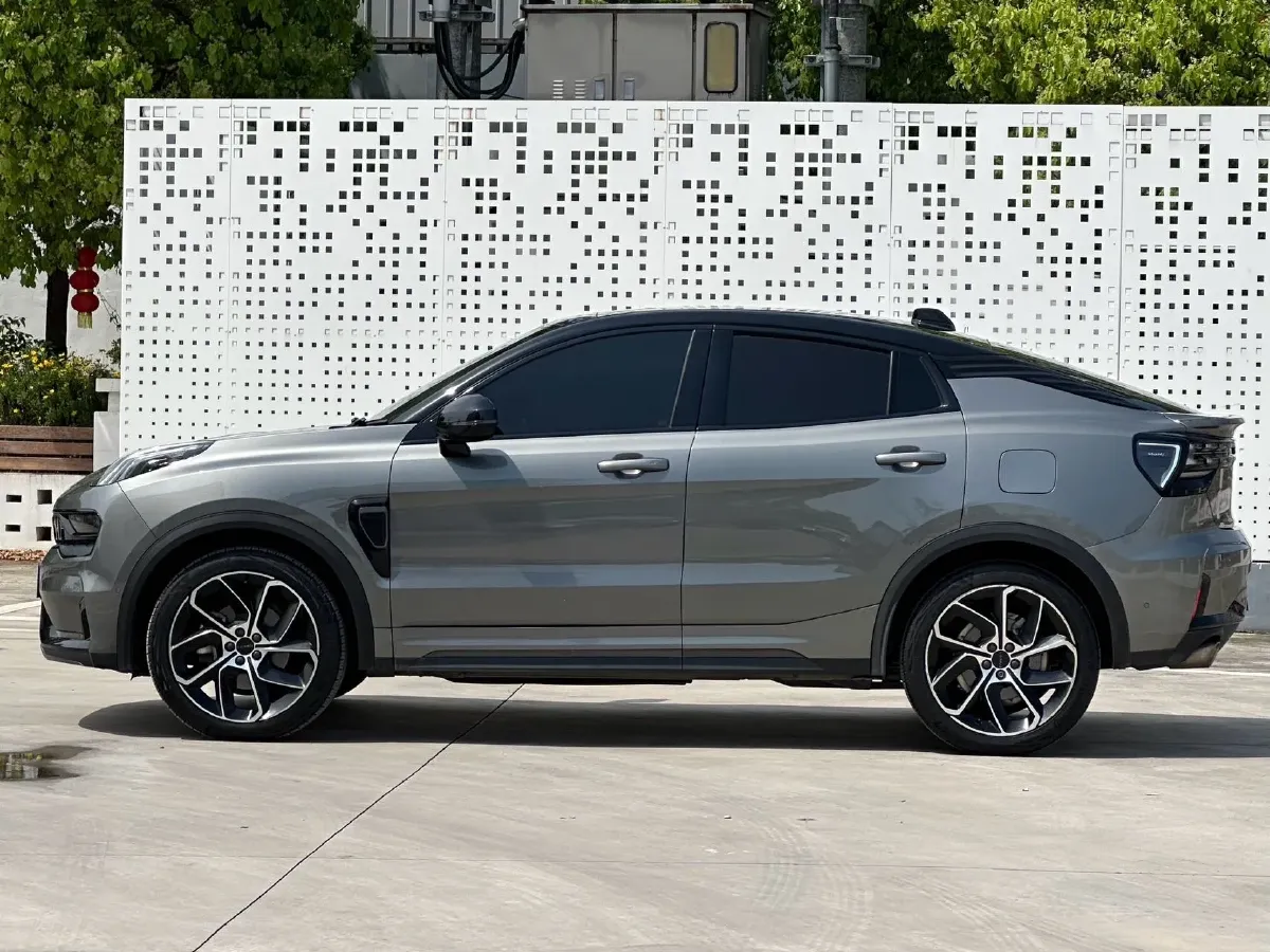 2020 LYNK&CO 05 2.0T 254HP L4 8AT,autocango,china used car exporter,china ev exporter,chinese used car exporter,chinese used ev exporter