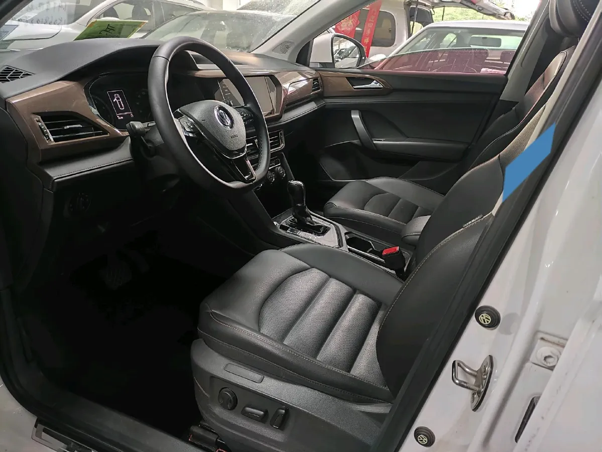 2020 Volkswagen Tharu 1.4T 150HP L4 7DCT,autocango,china used car exporter,china ev exporter,chinese used car exporter,chinese used ev exporter