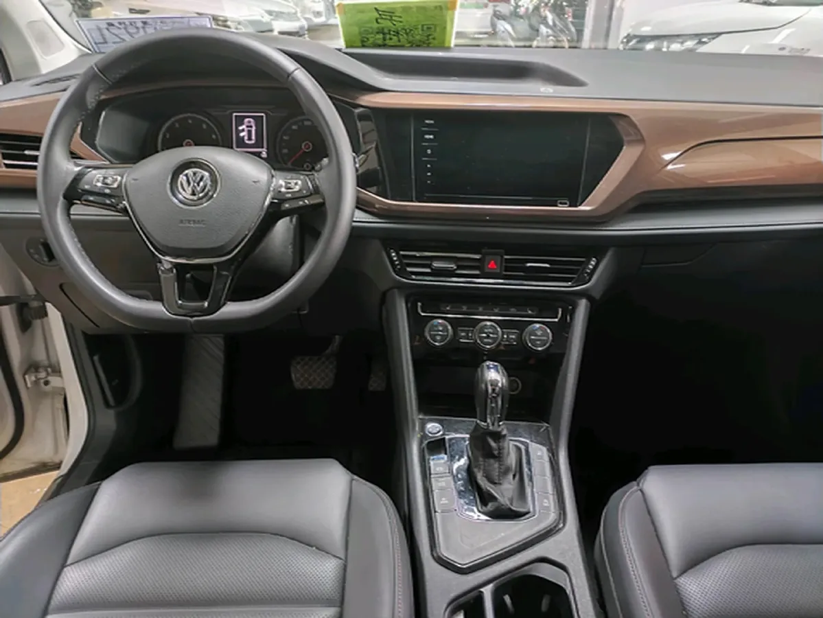 2020 Volkswagen Tharu 1.4T 150HP L4 7DCT,autocango,china used car exporter,china ev exporter,chinese used car exporter,chinese used ev exporter