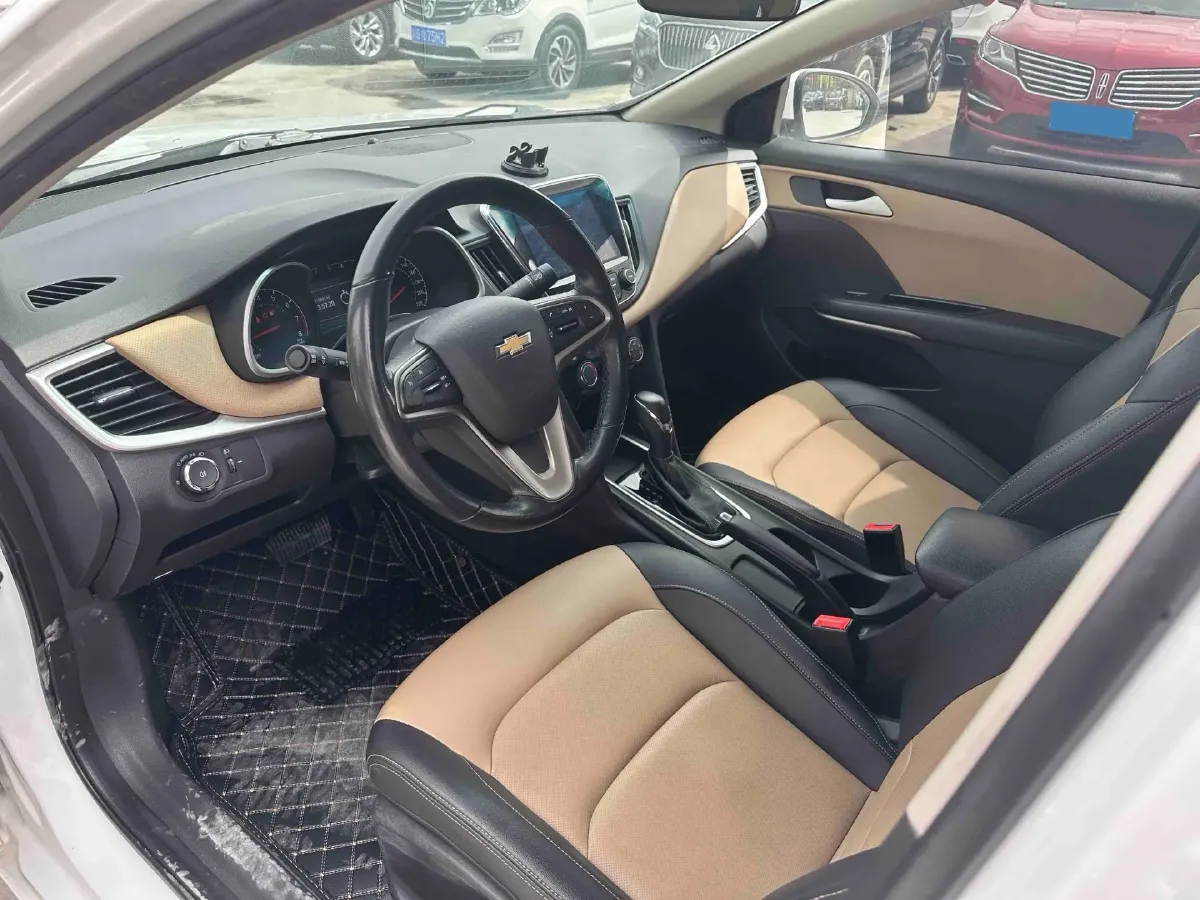 2022 Chevrolet Monza 1.5L 113HP L4 6AT,autocango,china used car exporter,china ev exporter,chinese used car exporter,chinese used ev exporter