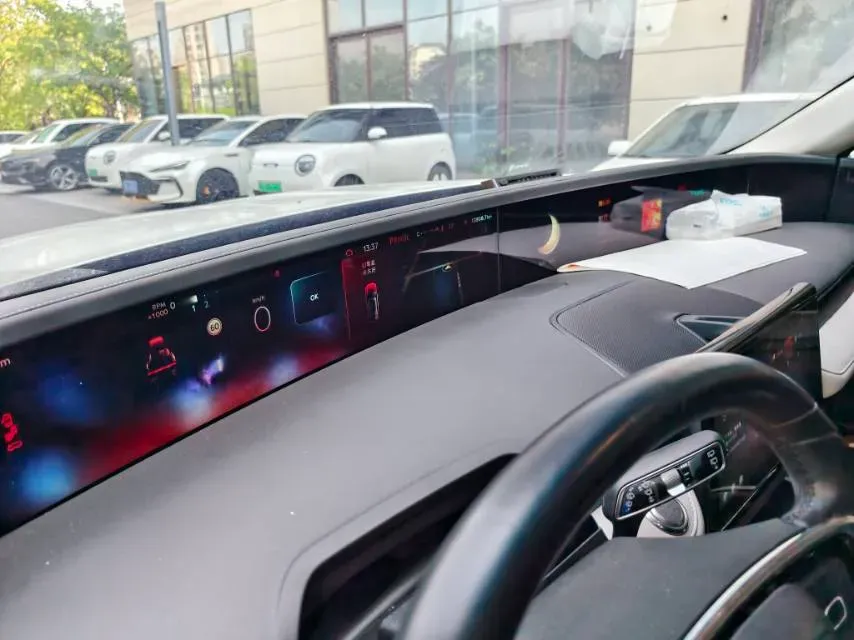 2023 Lincoln Nautilus 2.0T 261HP L4 8AT,autocango,china used car exporter,china ev exporter,chinese used car exporter,chinese used ev exporter