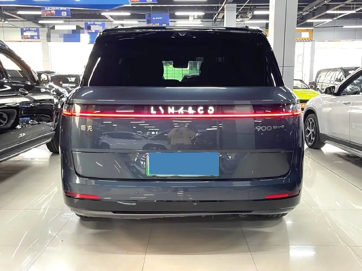 2025 LYNK&CO 900 2.0T 254HP L4 3DHT PHEV,autocango,china used car exporter,china ev exporter,chinese used car exporter,chinese used ev exporter