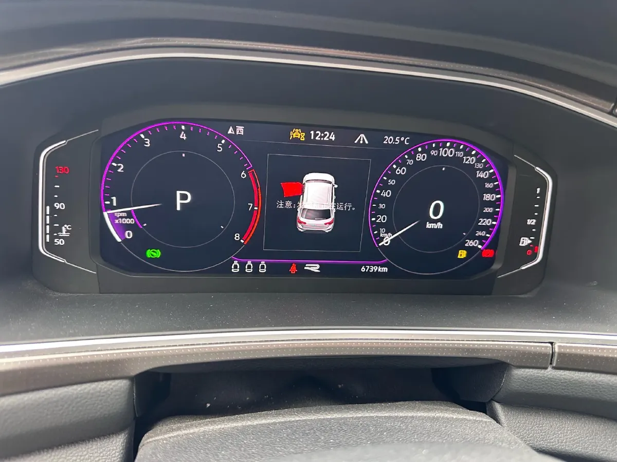 2023 Volkswagen T-Roc 1.5T 160HP L4 7DCT,autocango,china used car exporter,china ev exporter,chinese used car exporter,chinese used ev exporter