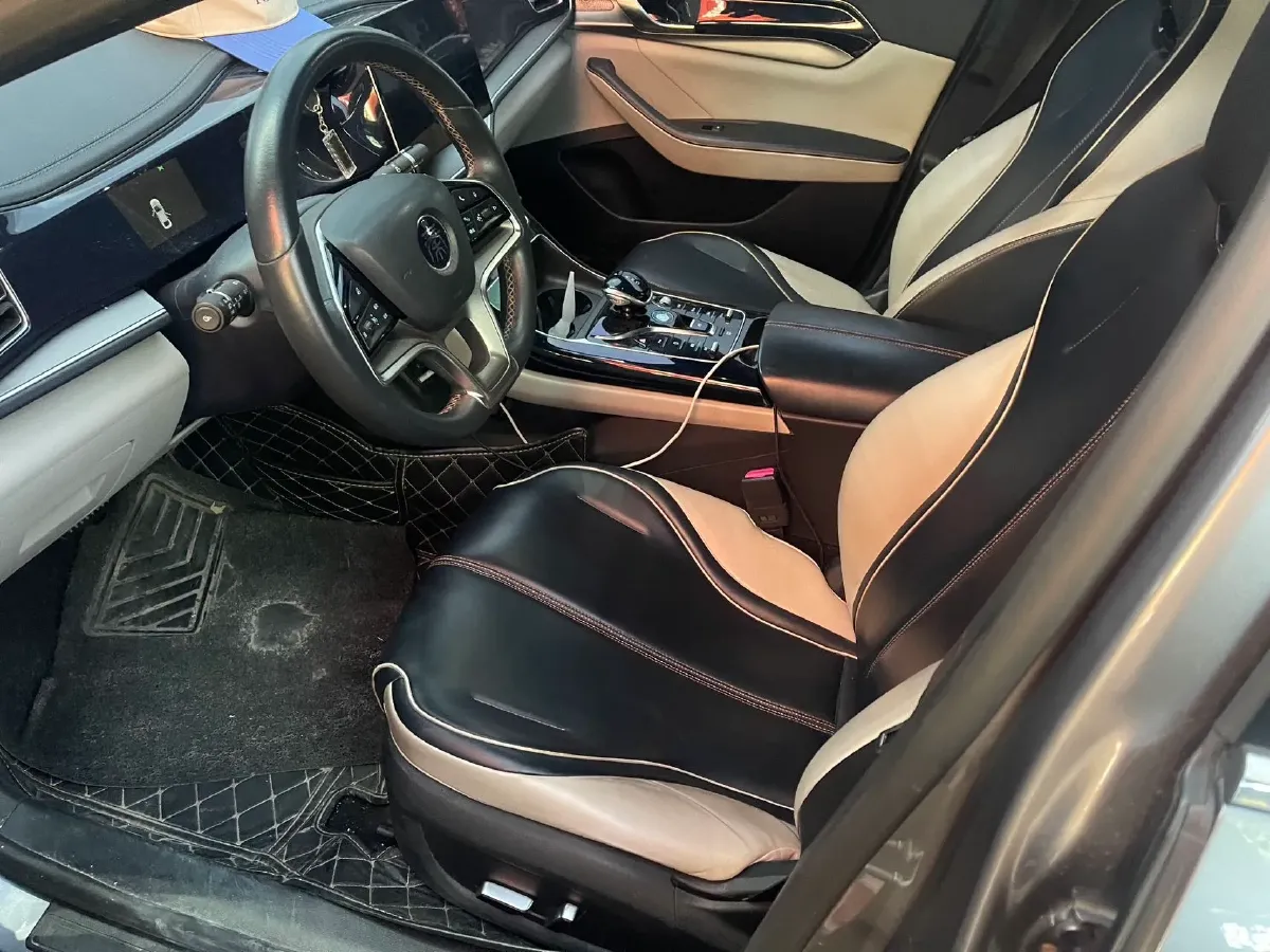 2021 Haval F7 1.5T 169HP L4 7DCT,autocango,china used car exporter,china ev exporter,chinese used car exporter,chinese used ev exporter