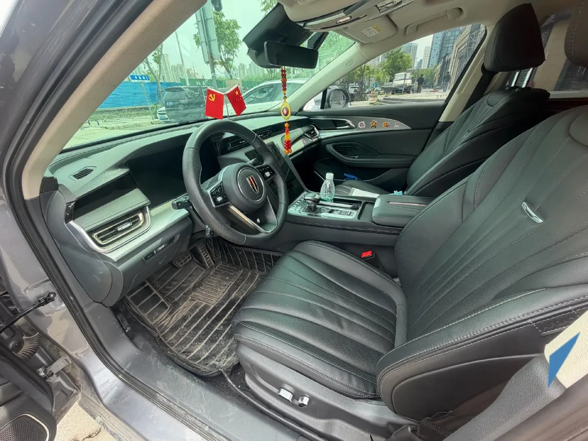 2023 HongQi H5 2.0T 224HP L4 8AT,autocango,china used car exporter,china ev exporter,chinese used car exporter,chinese used ev exporter