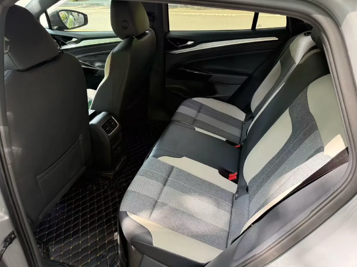 2022 Volkswagen ID.4 Crozz BEV 55.7KWH,autocango,china used car exporter,china ev exporter,chinese used car exporter,chinese used ev exporter