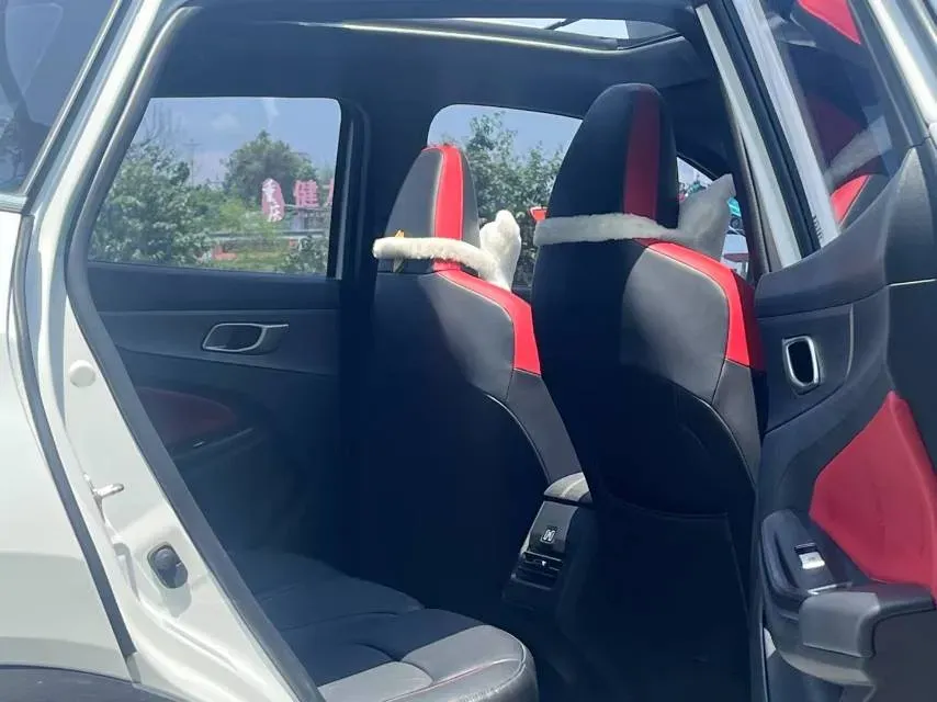 2022 ChangAn CS75 Plus 1.5T 178HP L4 6AT,autocango,china used car exporter,china ev exporter,chinese used car exporter,chinese used ev exporter