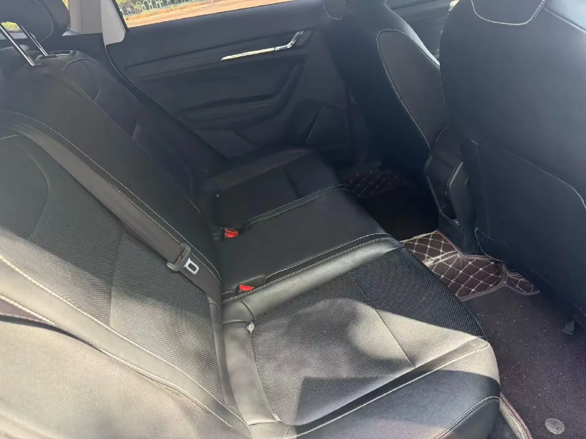 2023 Skoda Kamiq 1.5L 109HP L4 6AT,autocango,china used car exporter,china ev exporter,chinese used car exporter,chinese used ev exporter