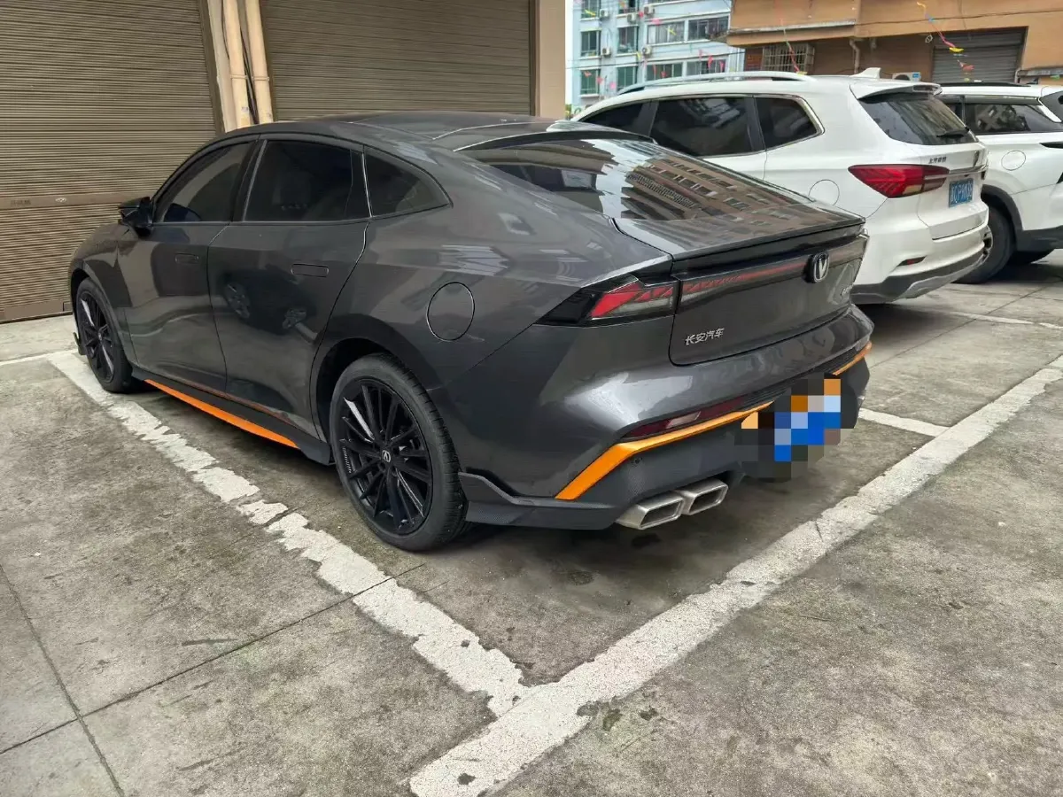 2024 ChangAn UNI-V 1.5T 188HP L4 7DCT,autocango,china used car exporter,china ev exporter,chinese used car exporter,chinese used ev exporter