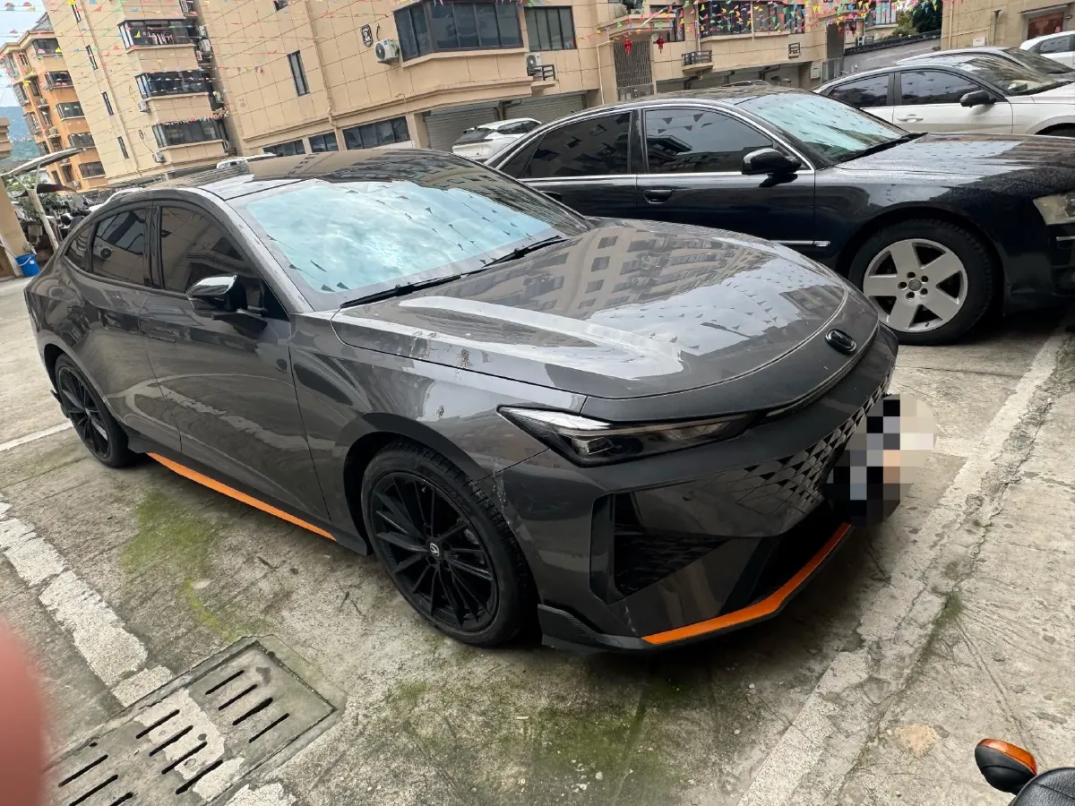 2024 ChangAn UNI-V 1.5T 188HP L4 7DCT,autocango,china used car exporter,china ev exporter,chinese used car exporter,chinese used ev exporter