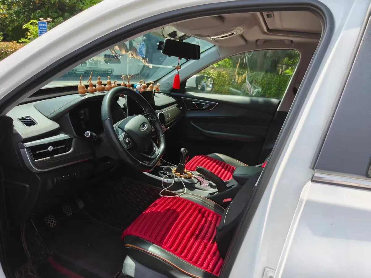 2020 Chery Tiggo 5x 1.5L 116HP L4 5MT,autocango,china used car exporter,china ev exporter,chinese used car exporter,chinese used ev exporter