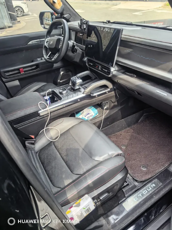 2024 Jetour ShanHai TravellerC-DM 1.5T 156HP L4 3DHT PHEV 43.24KWH,autocango,china used car exporter,china ev exporter,chinese used car exporter,chinese used ev exporter