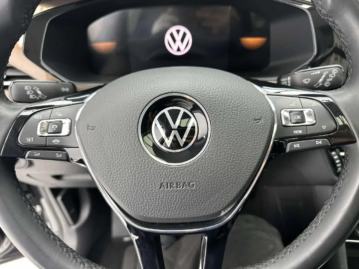 2022 Volkswagen Tharu 1.4T 150HP L4 7DCT,autocango,china used car exporter,china ev exporter,chinese used car exporter,chinese used ev exporter