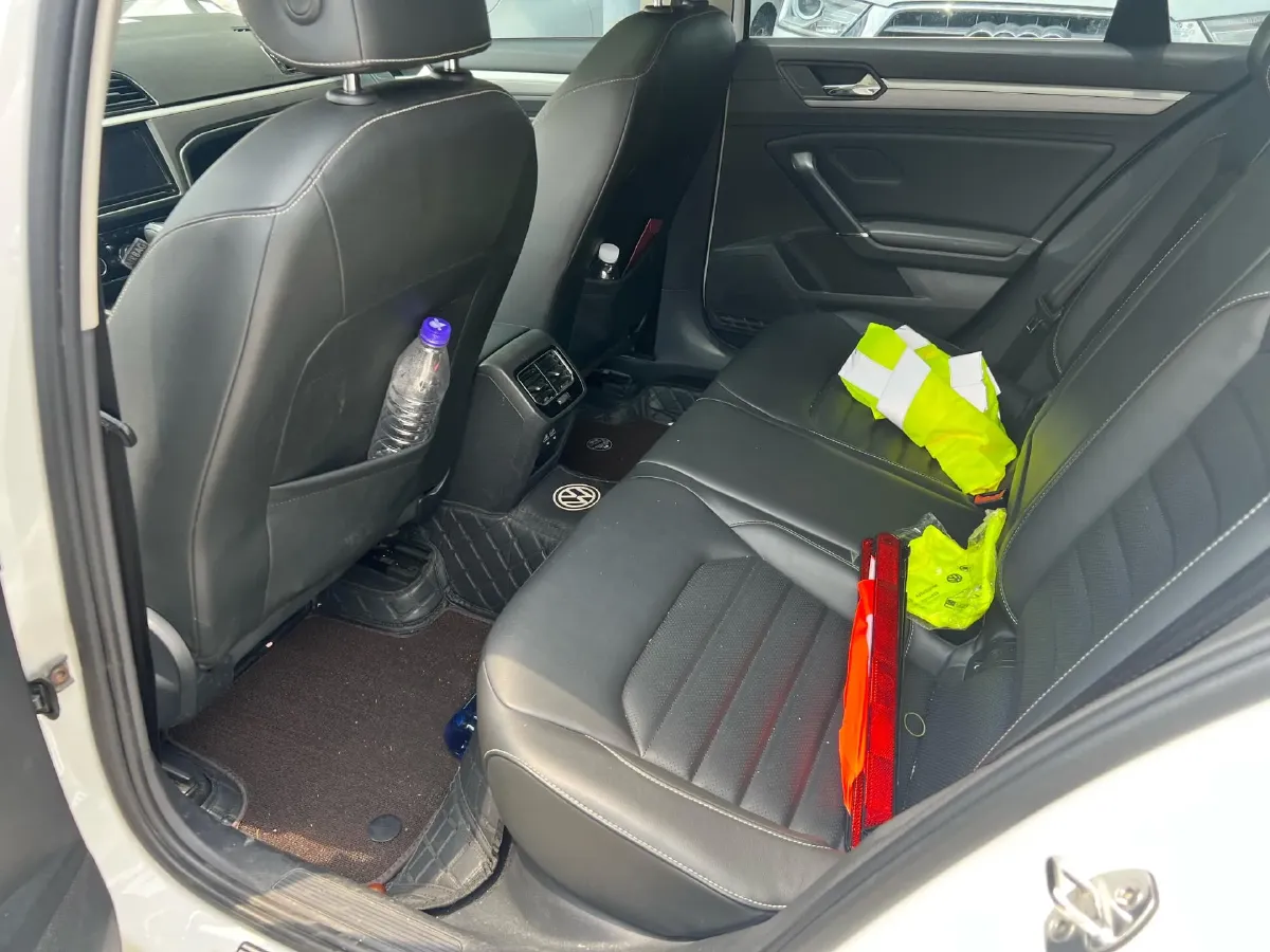 2019 Volkswagen Passat 1.4T 150HP L4 7DCT,autocango,china used car exporter,china ev exporter,chinese used car exporter,chinese used ev exporter