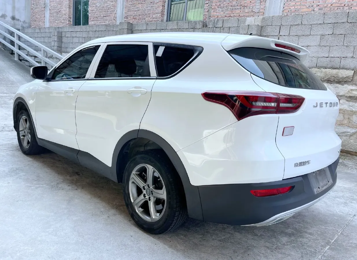 2020 Jetour X70M 1.5T 156HP L4 6MT,autocango,china used car exporter,china ev exporter,chinese used car exporter,chinese used ev exporter