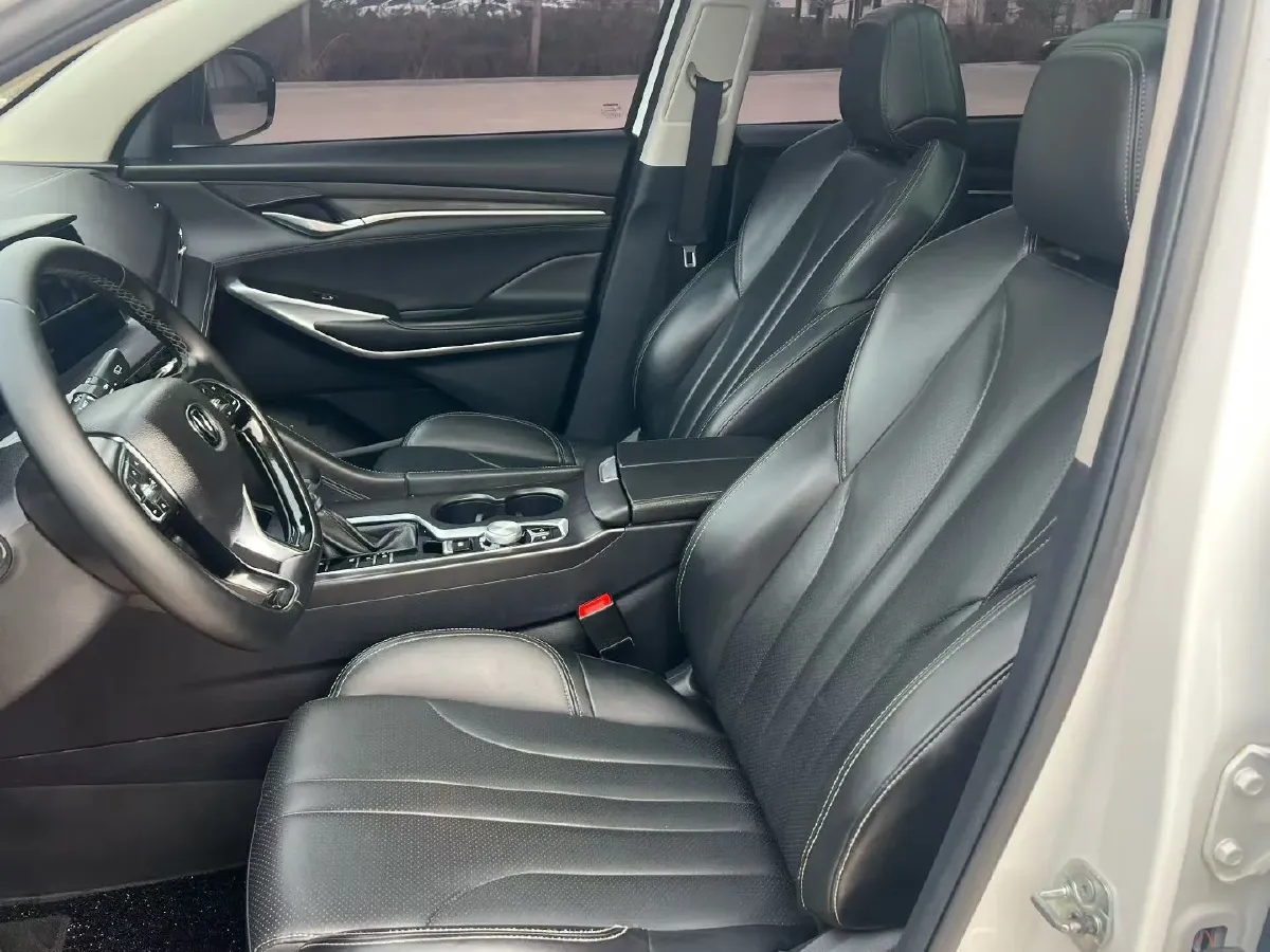 2020 ChangAn CS75 Plus 1.5T 178HP L4 6AT,autocango,china used car exporter,china ev exporter,chinese used car exporter,chinese used ev exporter