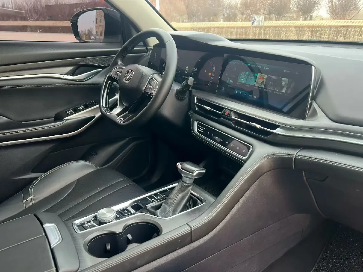 2020 ChangAn CS75 Plus 1.5T 178HP L4 6AT,autocango,china used car exporter,china ev exporter,chinese used car exporter,chinese used ev exporter