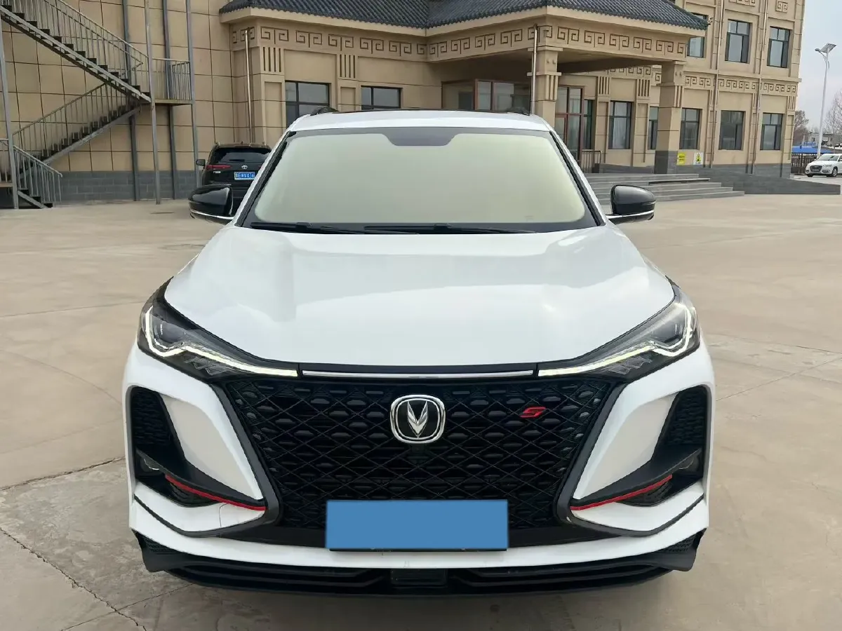 2020 ChangAn CS75 Plus 1.5T 178HP L4 6AT,autocango,china used car exporter,china ev exporter,chinese used car exporter,chinese used ev exporter
