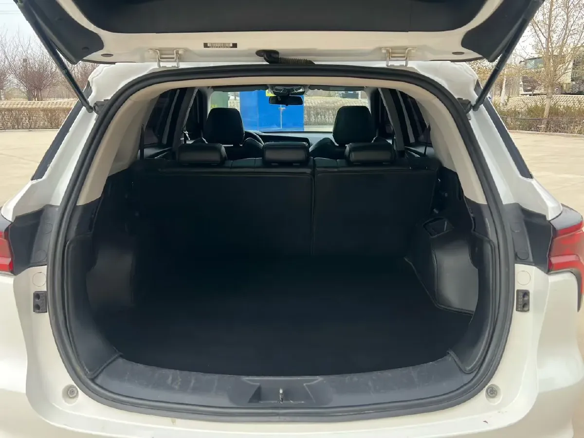 2020 ChangAn CS75 Plus 1.5T 178HP L4 6AT,autocango,china used car exporter,china ev exporter,chinese used car exporter,chinese used ev exporter