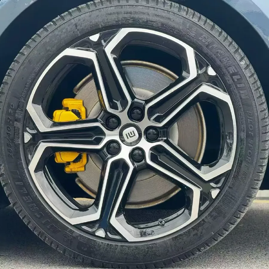 2024 MI SU7 BEV 101KWH,autocango,china used car exporter,china ev exporter,chinese used car exporter,chinese used ev exporter