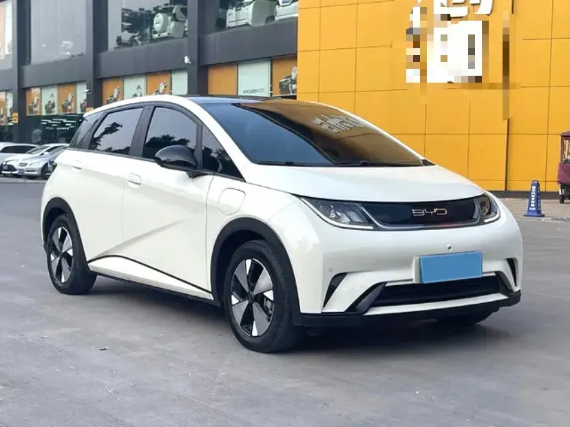 2021 Ford Escort 1.5L 122HP L3 6AT,autocango,china used car exporter,china ev exporter,chinese used car exporter,chinese used ev exporter