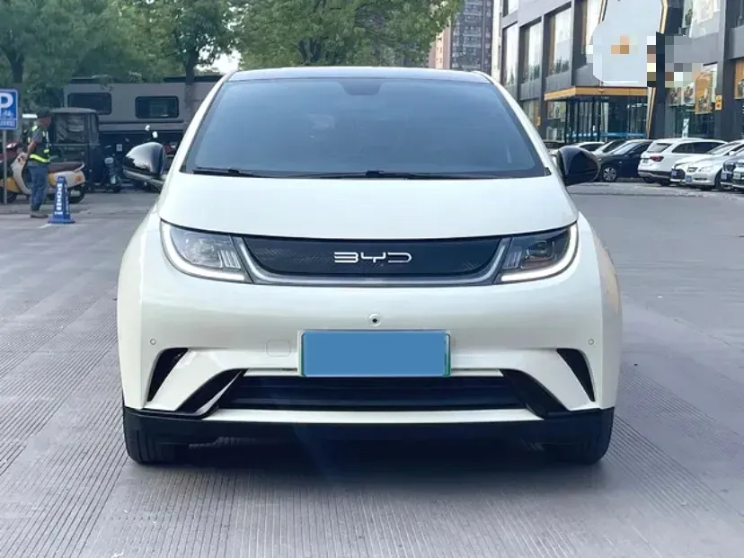 2021 Ford Escort 1.5L 122HP L3 6AT,autocango,china used car exporter,china ev exporter,chinese used car exporter,chinese used ev exporter