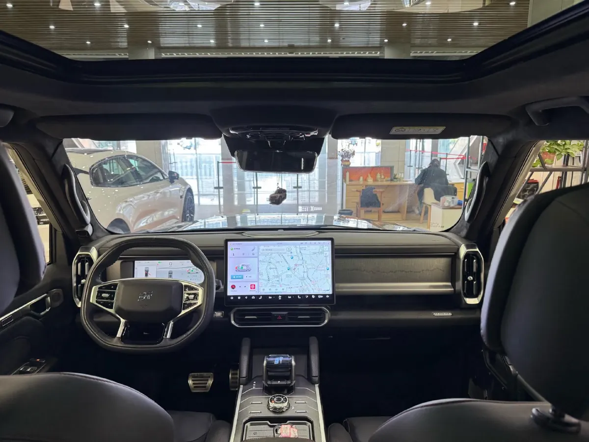 2024 Jetour ShanHai TravellerC-DM 1.5T 156HP L4 3DHT PHEV 43.24KWH,autocango,china used car exporter,china ev exporter,chinese used car exporter,chinese used ev exporter