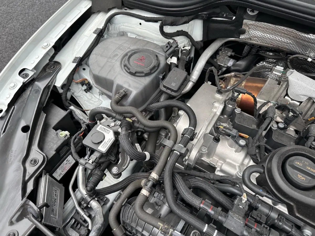 2025 Volkswagen Golf 1.5T 160HP L4 7DCT,autocango,china used car exporter,china ev exporter,chinese used car exporter,chinese used ev exporter