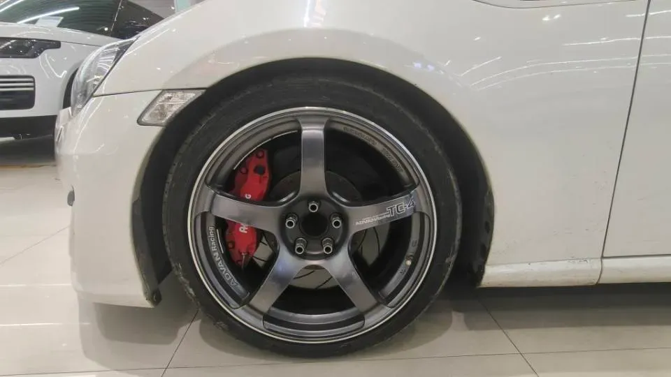 2019 MINI CLUBMAN 1.5T 136HP L3 6AT,autocango,china used car exporter,china ev exporter,chinese used car exporter,chinese used ev exporter