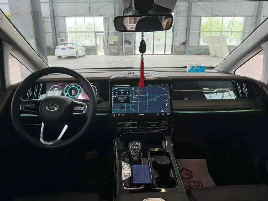 2024 GAC Trumpchi M8 2.0T 252HP L4 8AT,autocango,china used car exporter,china ev exporter,chinese used car exporter,chinese used ev exporter