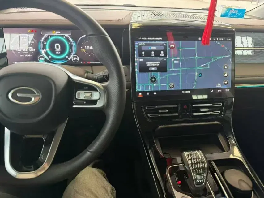 2024 GAC Trumpchi M8 2.0T 252HP L4 8AT,autocango,china used car exporter,china ev exporter,chinese used car exporter,chinese used ev exporter