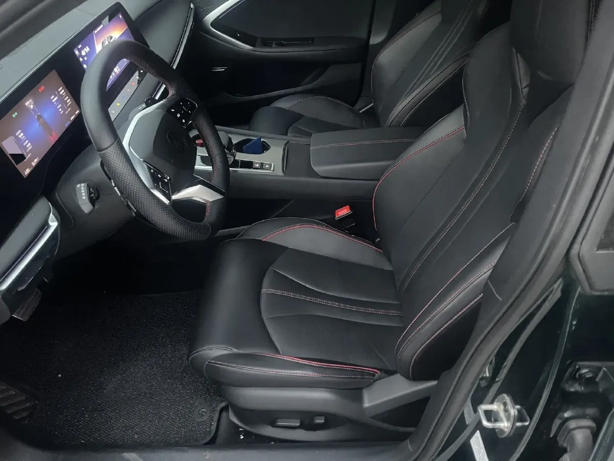 2023 MG 7 2.0T 261HP L4 9AT,autocango,china used car exporter,china ev exporter,chinese used car exporter,chinese used ev exporter