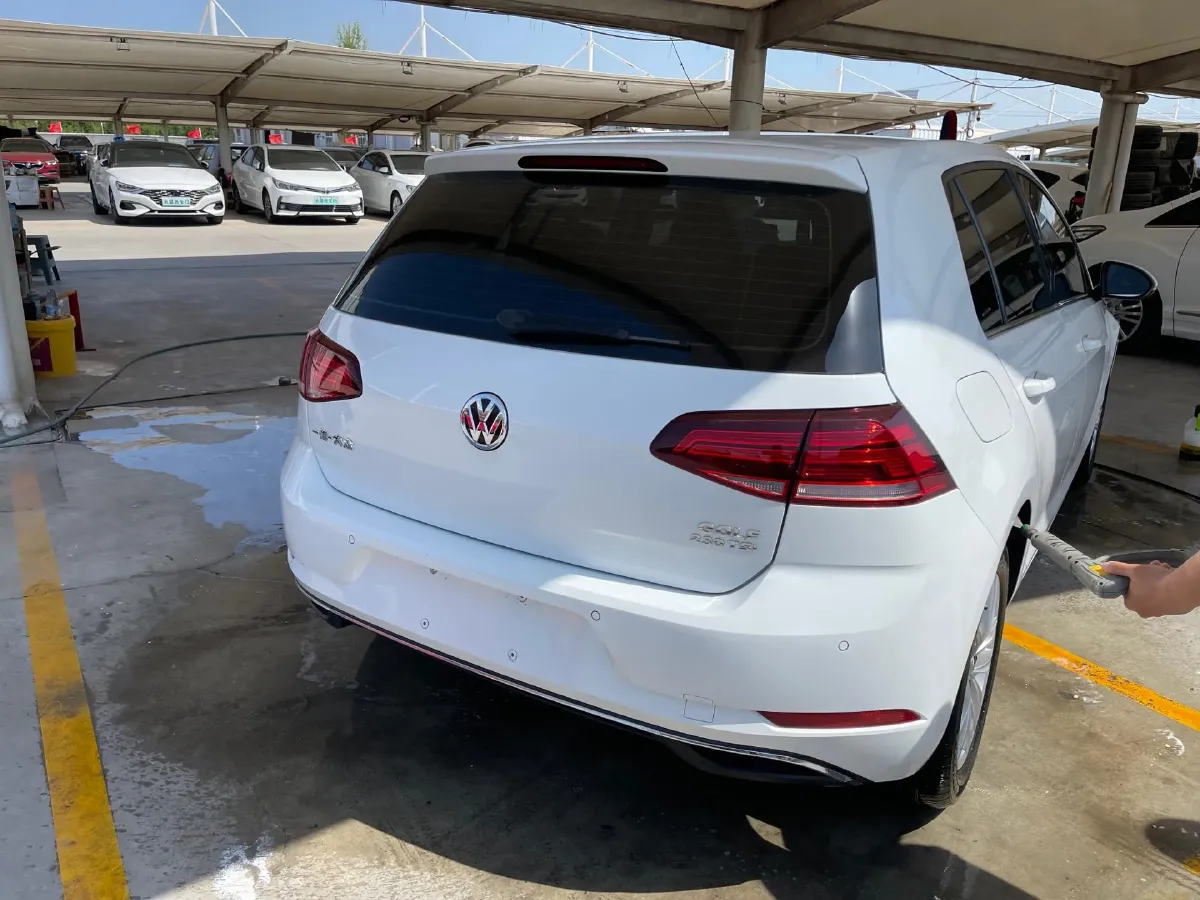 2018 Volkswagen Golf 1.4T 131HP L4 7DCT,autocango,china used car exporter,china ev exporter,chinese used car exporter,chinese used ev exporter